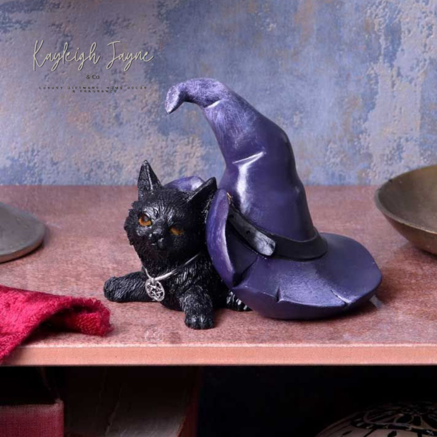 Coven Keepers - Piper The Witches Cat