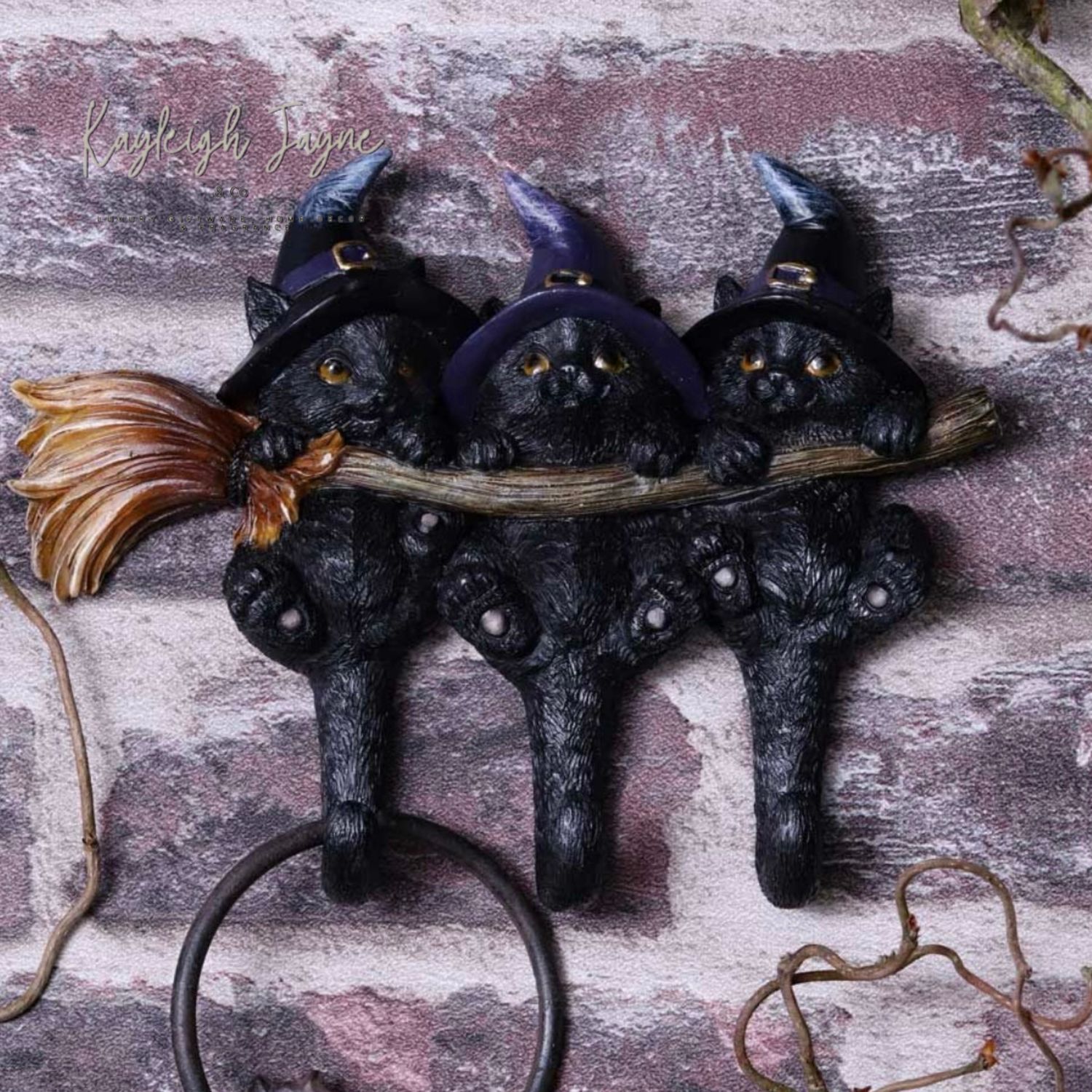 Coven Keepers - Witches Helpers Key Holder