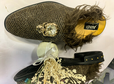HALF-SHOE