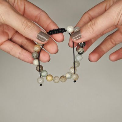 Pulsera de amazonita 8mm ajustable - Valentía, fortaleza mental y claridad