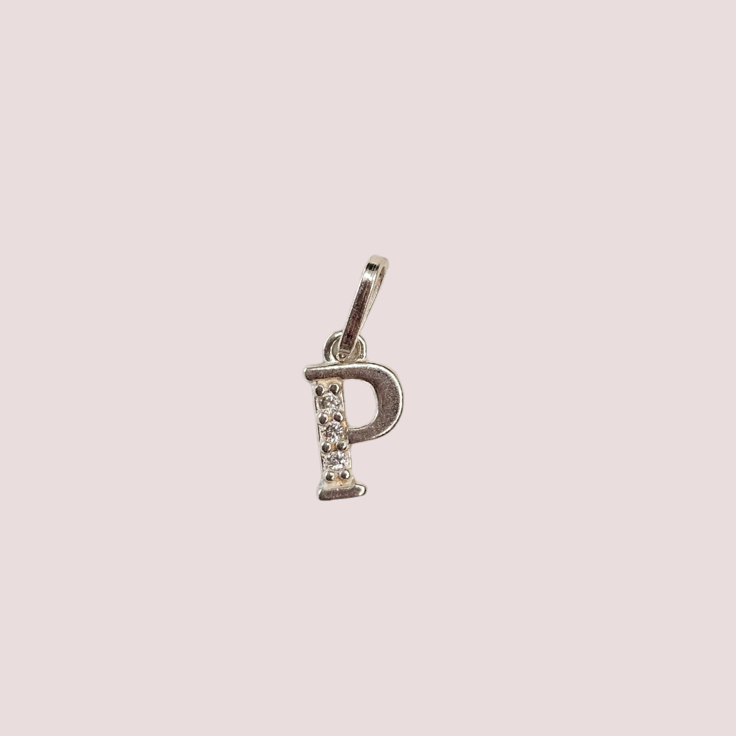 Letra P plata 925 con Circonias