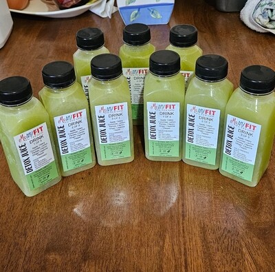 Detox Green Juice - 100% Apple, Celery, Cucumber, Lemon, Parsley, Cilantro, Ginger, Cayenne Pepper