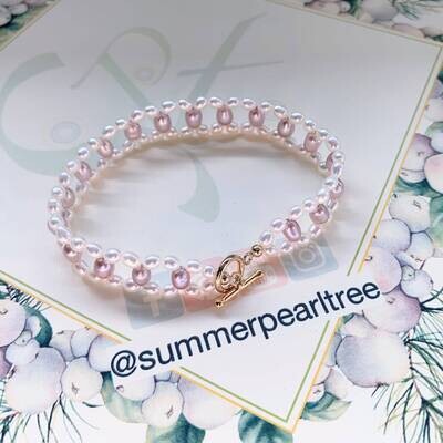 Airy bracelet, freshwater pearls, pearl bracelet, bridal bracelet, wedding bracelet, genuine freshwater pearls