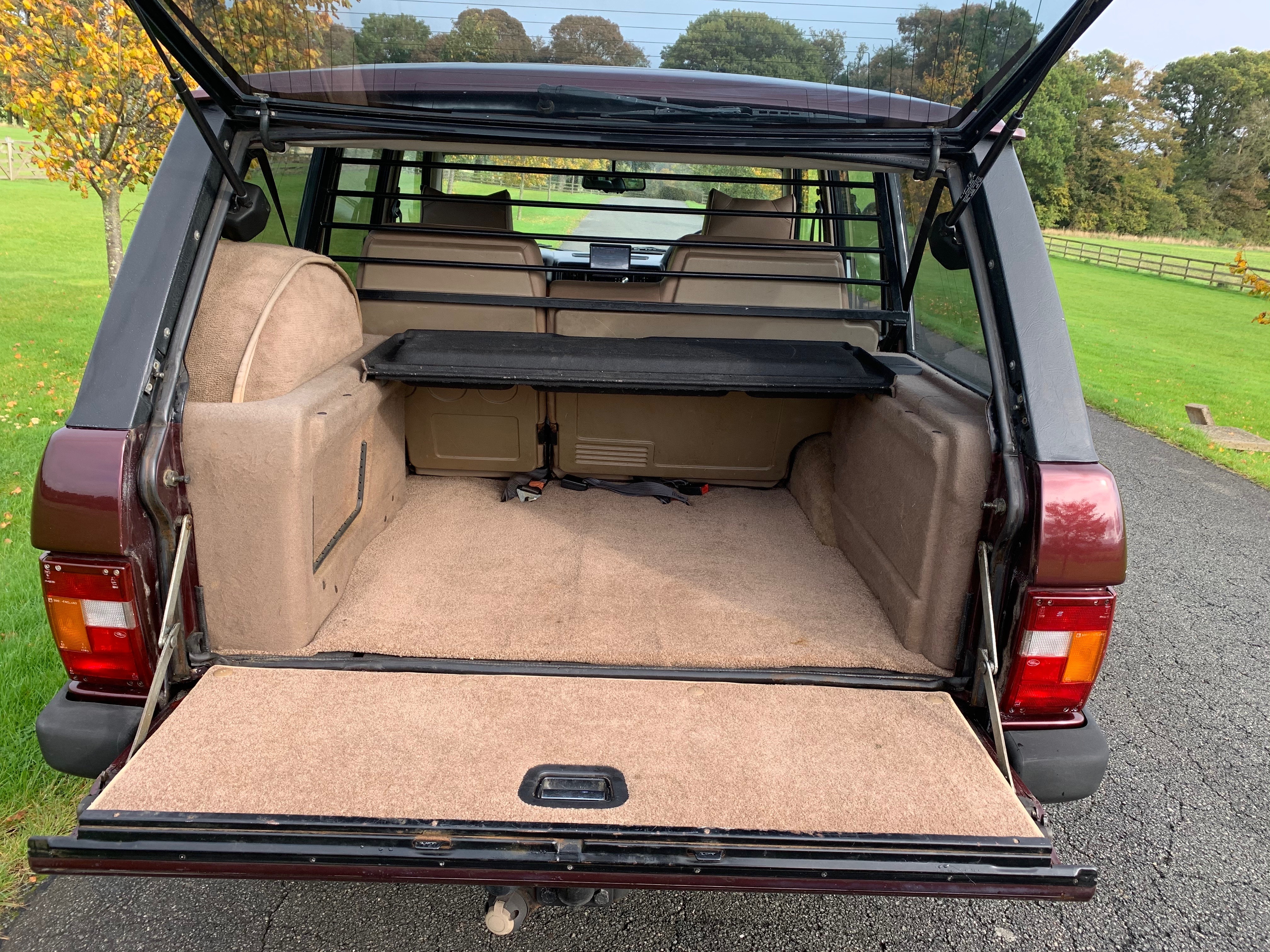 range rover classic dog guard