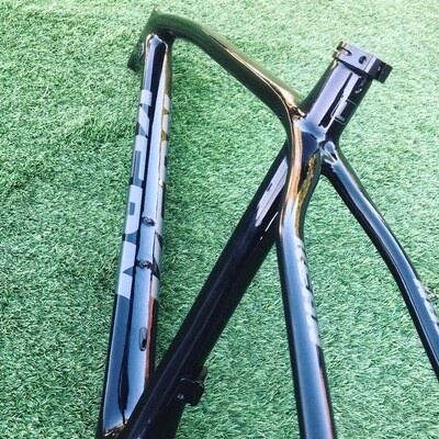 Custom Carbon Polish