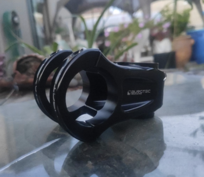 High-End Burgtec MK3 stem Trial (Used)