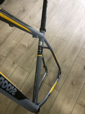 Demo Mongoose Tyax Comp 29er XL