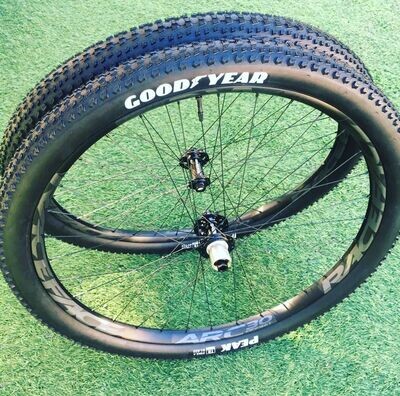 Goodyear Peak Tubeless Ready 2.4