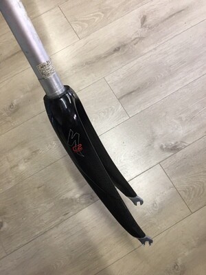 Demo Specialized C2 Carbon road bike straight steerer fork