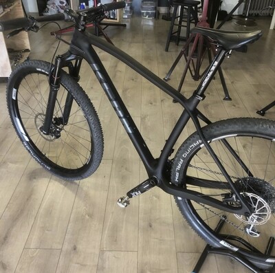 Henri Coetzee Custom