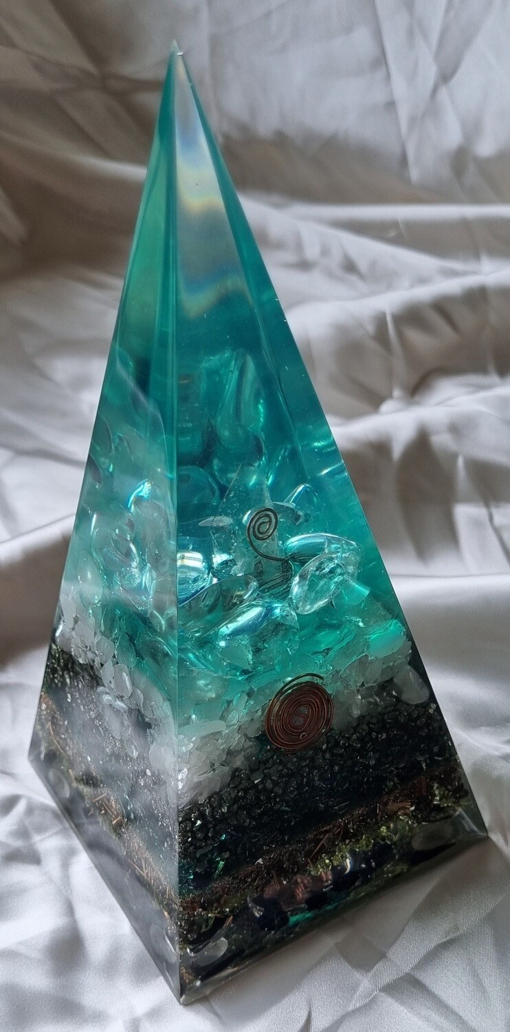 Clear Quartz Spheres Koru Russian Orgone Energy Pyramid