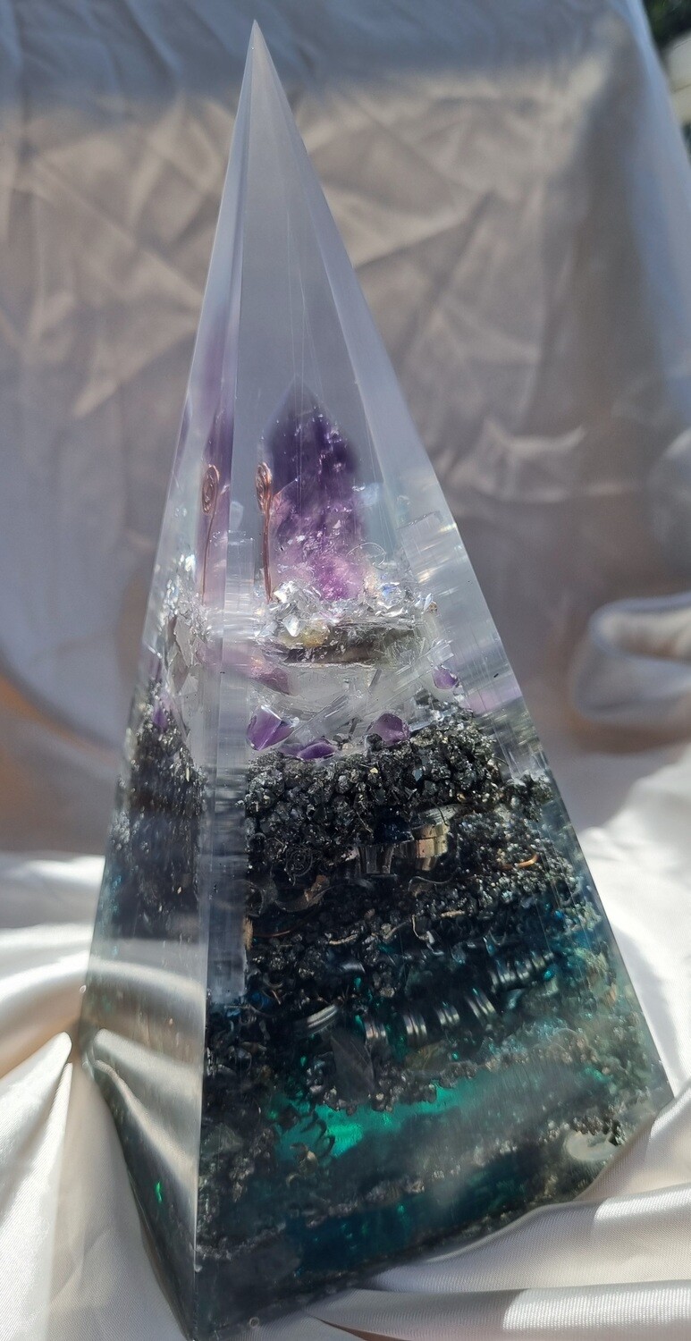 Amethyst Point Copper Koru Fluorite Selenite Russian Orgone Energy Pyramid