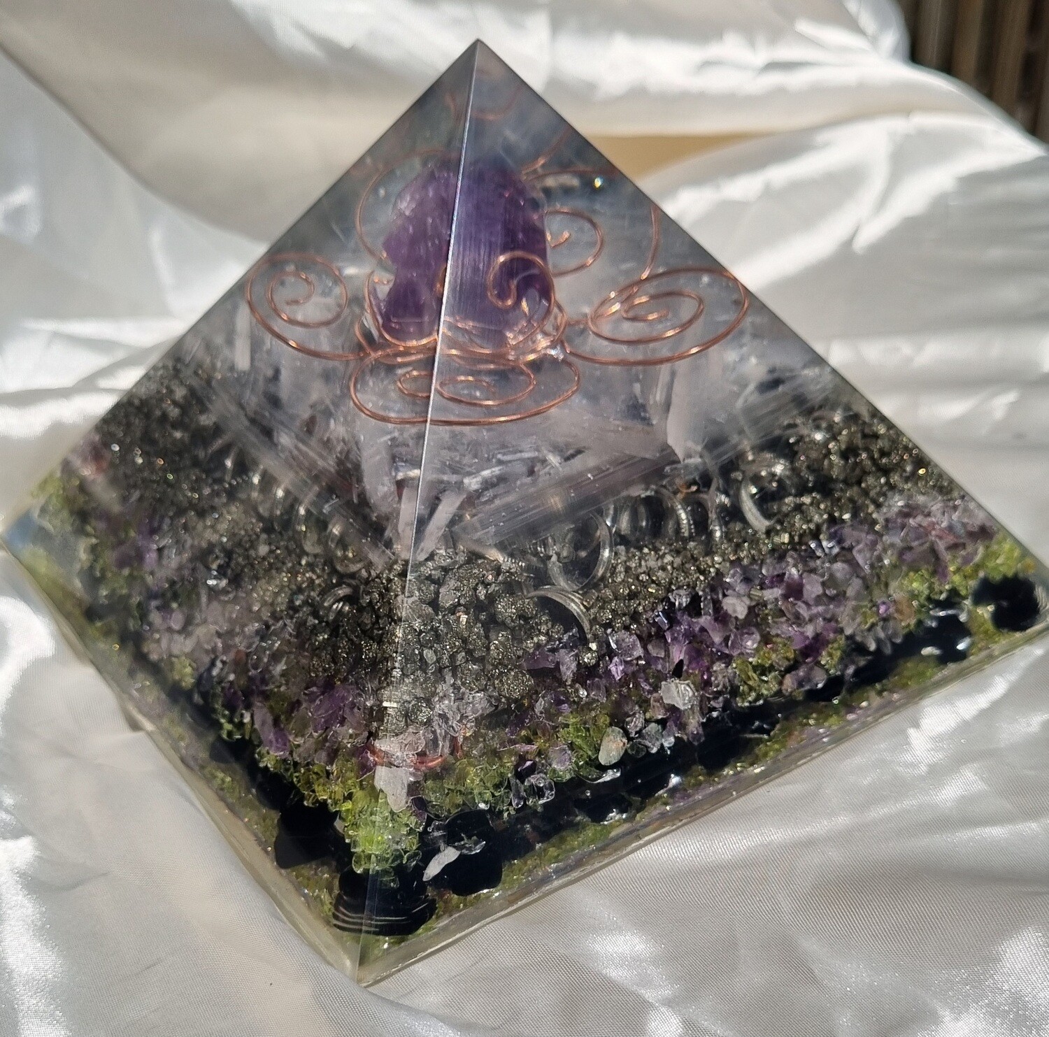 Amethyst Copper Spiral Giza Orgone Energy Pyramid
