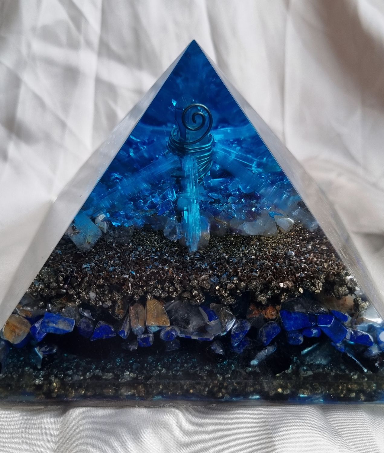 Lapis Lazuli Amethyst Giza Orgone Energy Pyramid