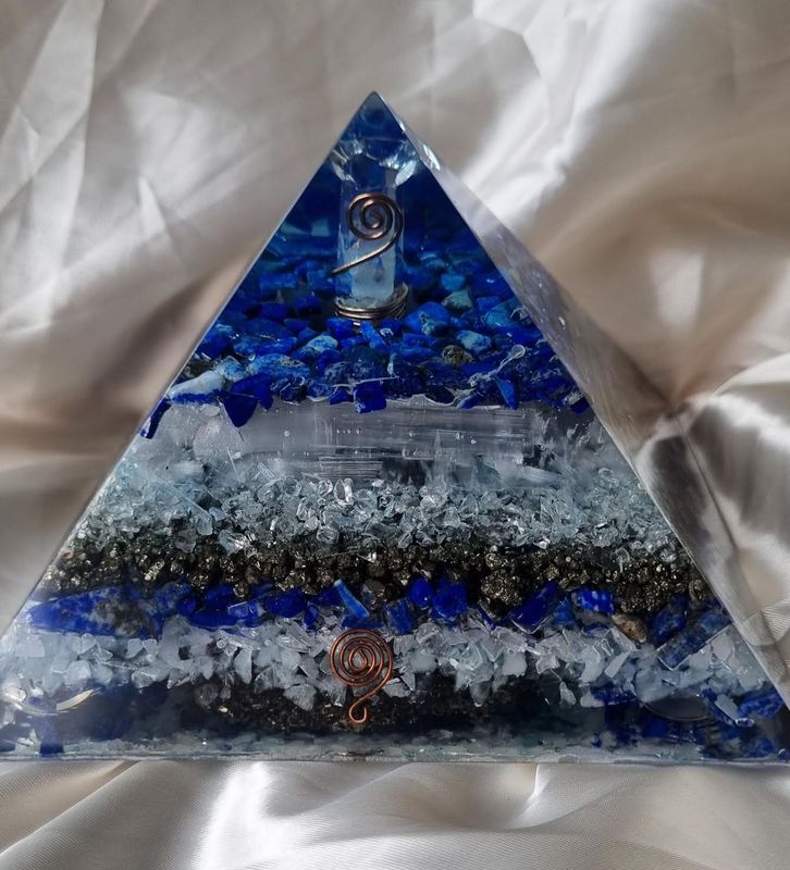 Inner Wisdom Giza Orgone Energy Pyramid