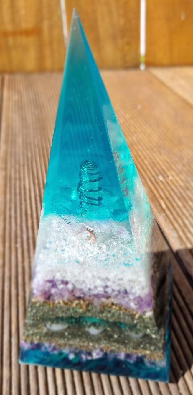 Tri-Coloured Fluorite Amethyst Quartz Russian Orgone Energy Pyramid
