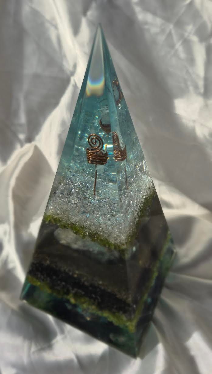 Peridot Tri-Coloured Fluorite Russian Orgone Energy Pyramid