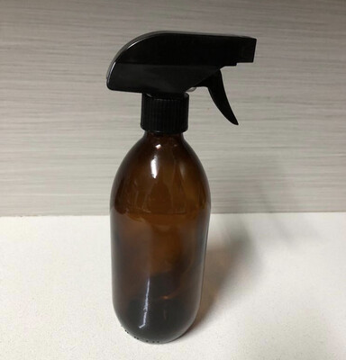 Glass spray bottle (500ml)