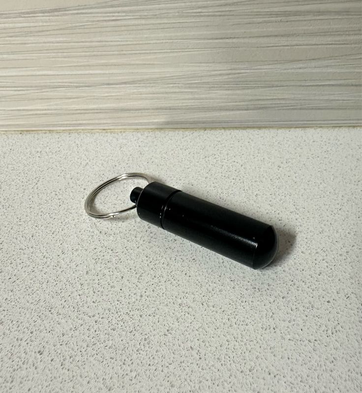 Aluminium odour keychain