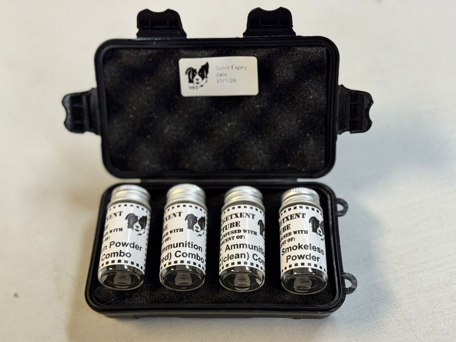 Scent set: Firearms and ammunition (4)