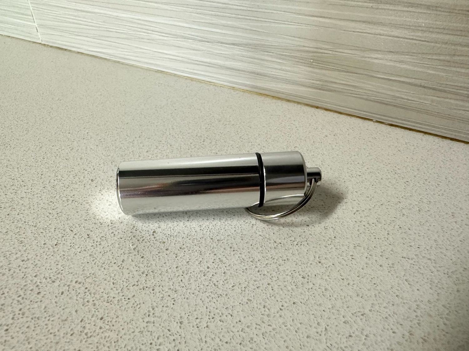 Aluminium odour keychain (Silver)