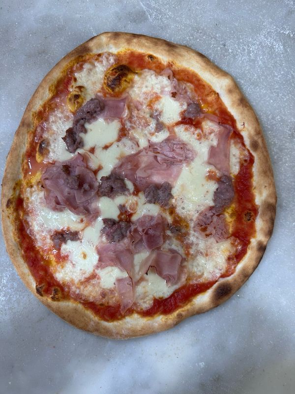 Prosciutto e salsiccia