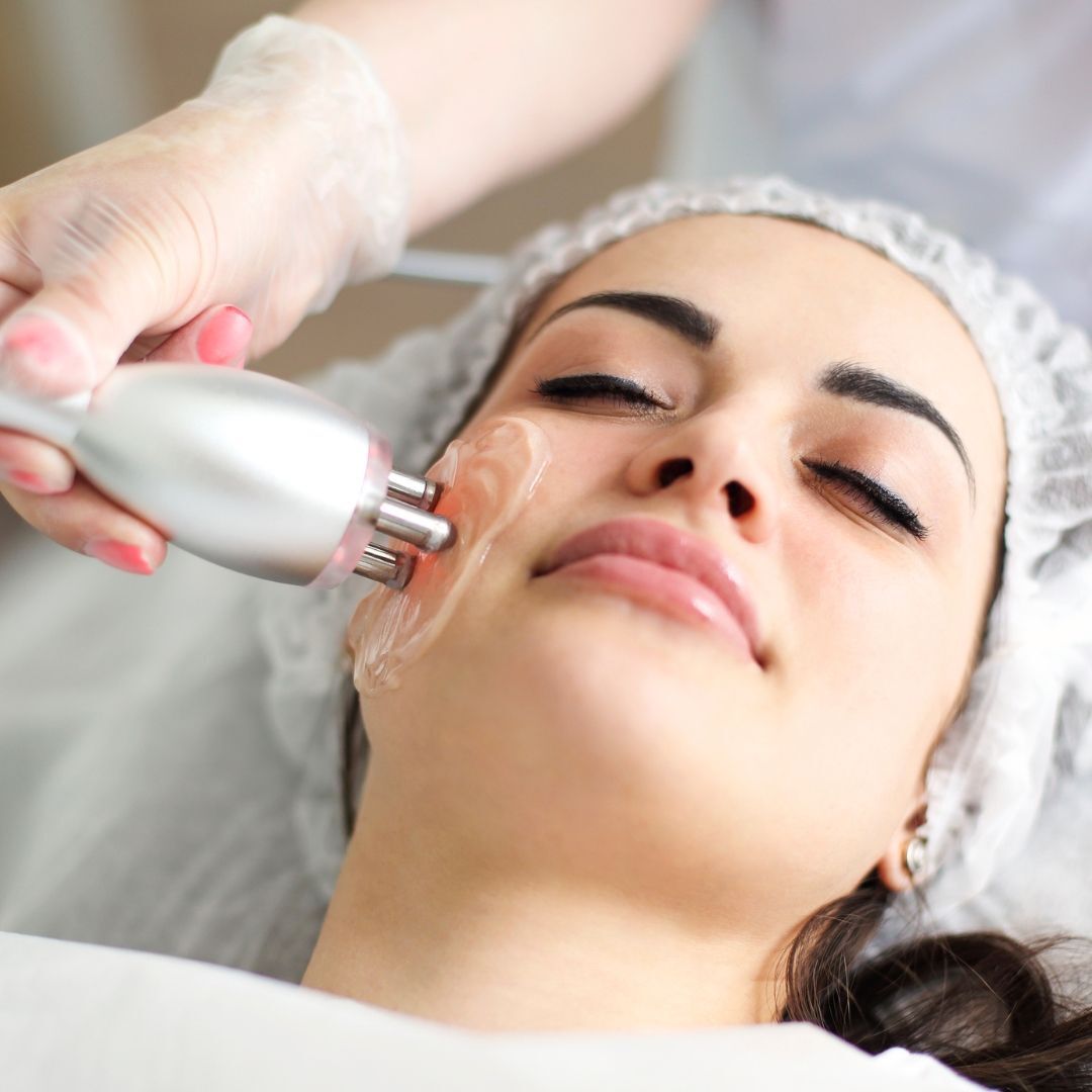 Lift & Glow Face Yoga Massage + RF