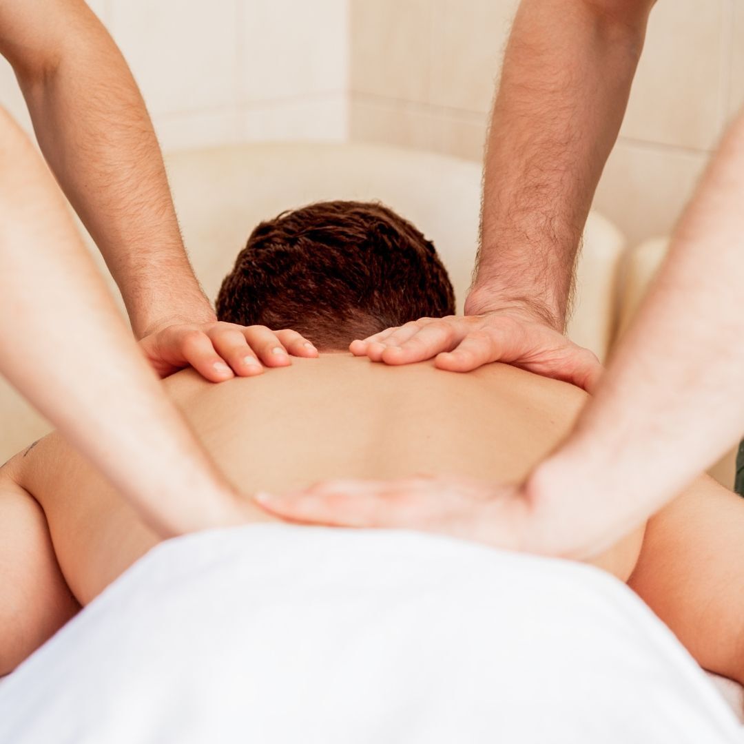 4 Hands Massage