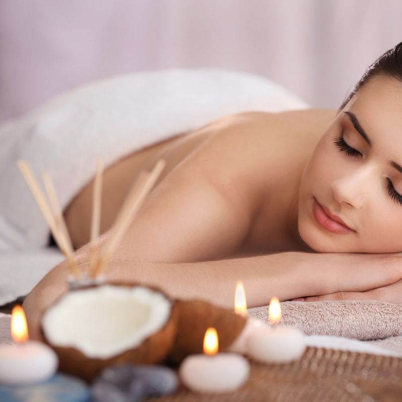 Coconut Body Massage