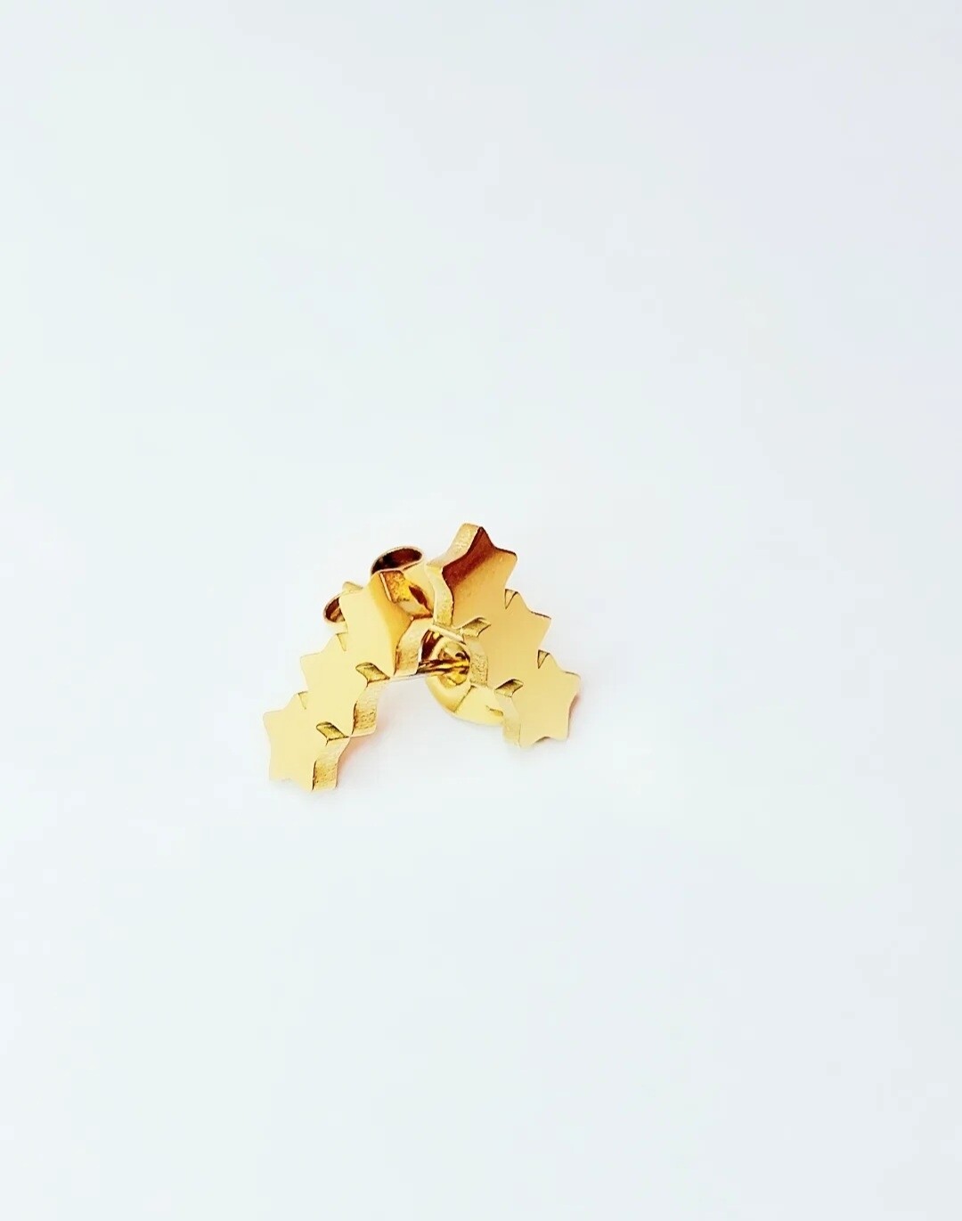 PENDIENTES TRES ESTRELLAS