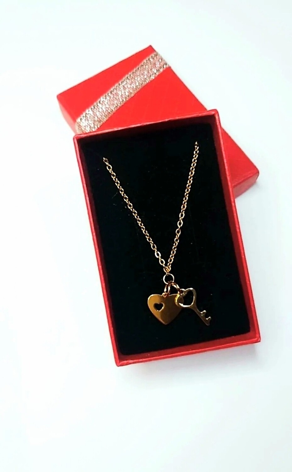 COLGANTE CORAZÓN Y LLAVE