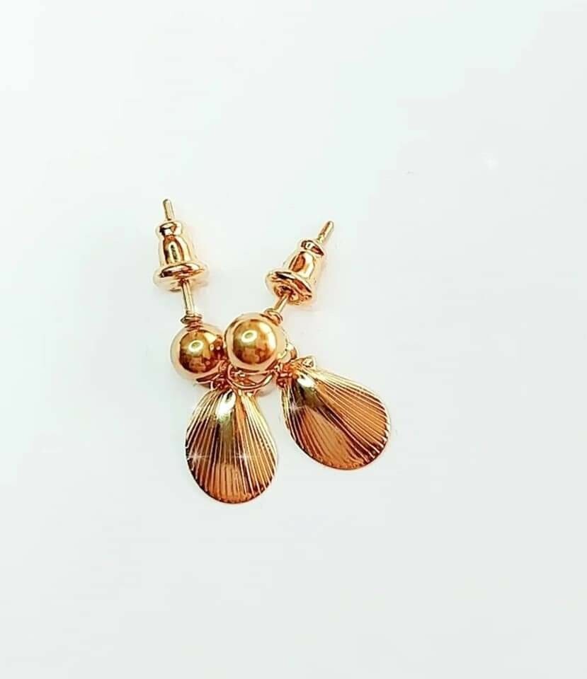 PENDIENTES BEACH