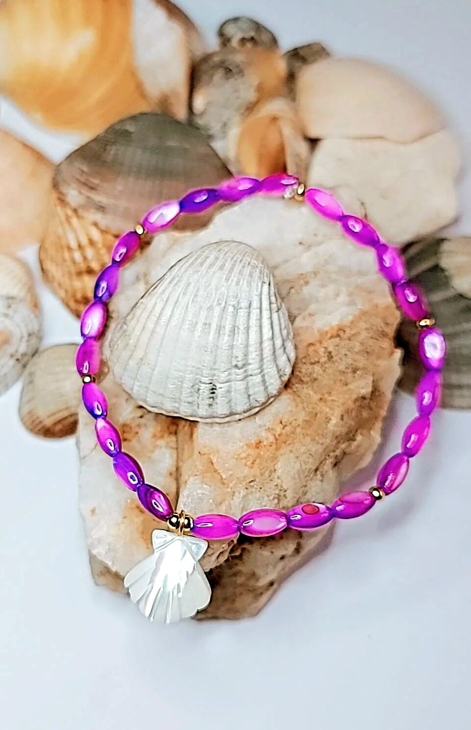 PULSERA IRIS CON CONCHA