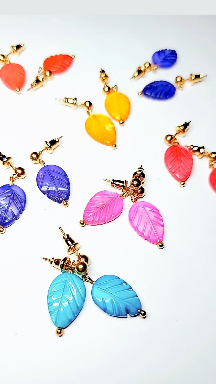 PENDIENTES HOJA COLORS