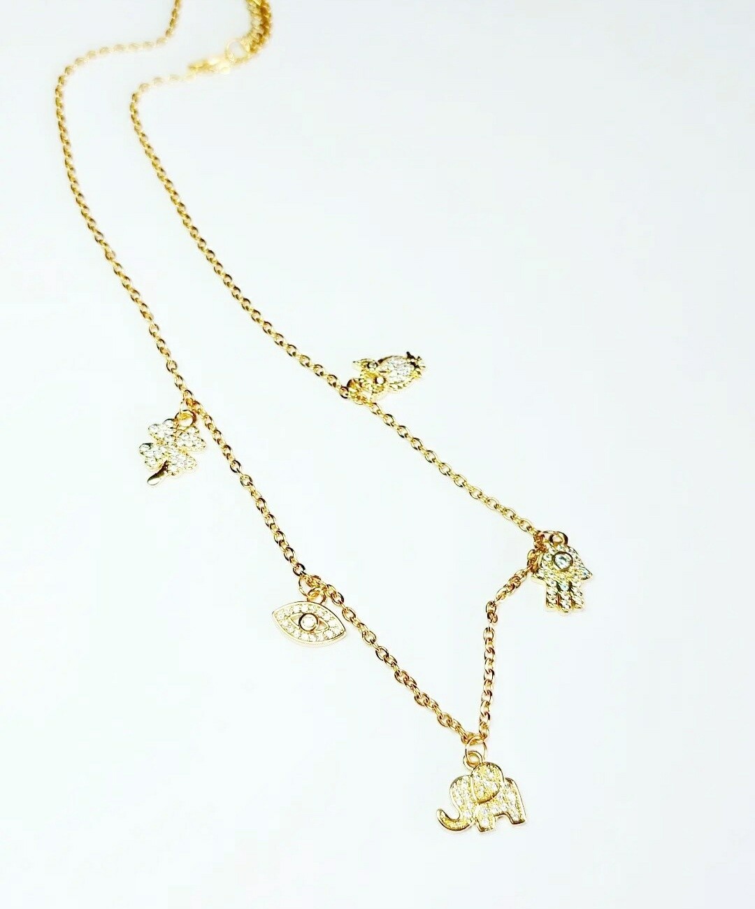 COLGANTE  CON CHARMS DE LA SUERTE