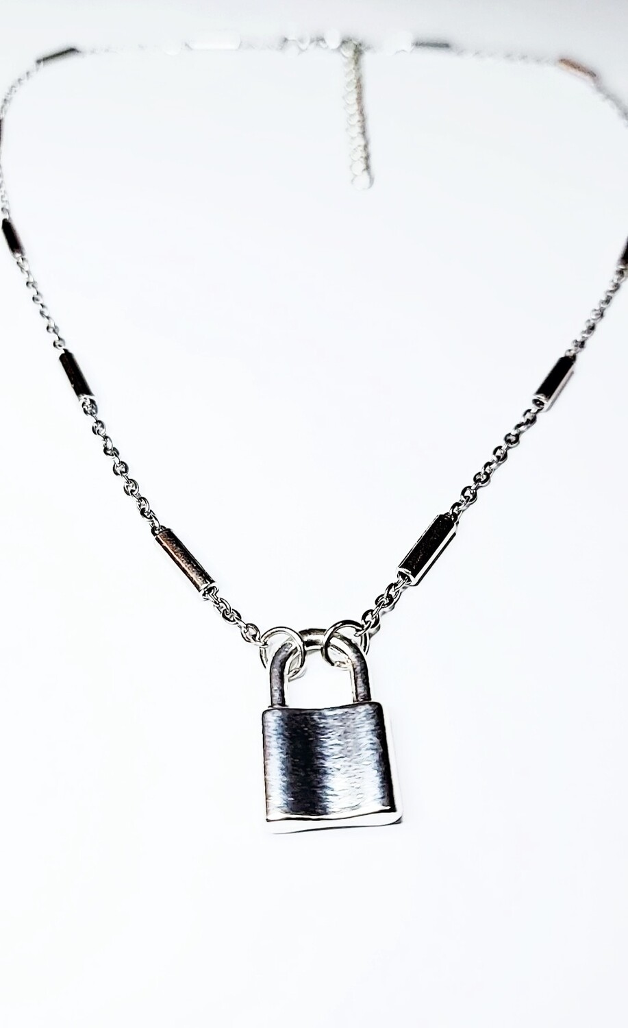COLLAR CANDADO