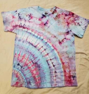 Spring Oasis T-shirt - size Large