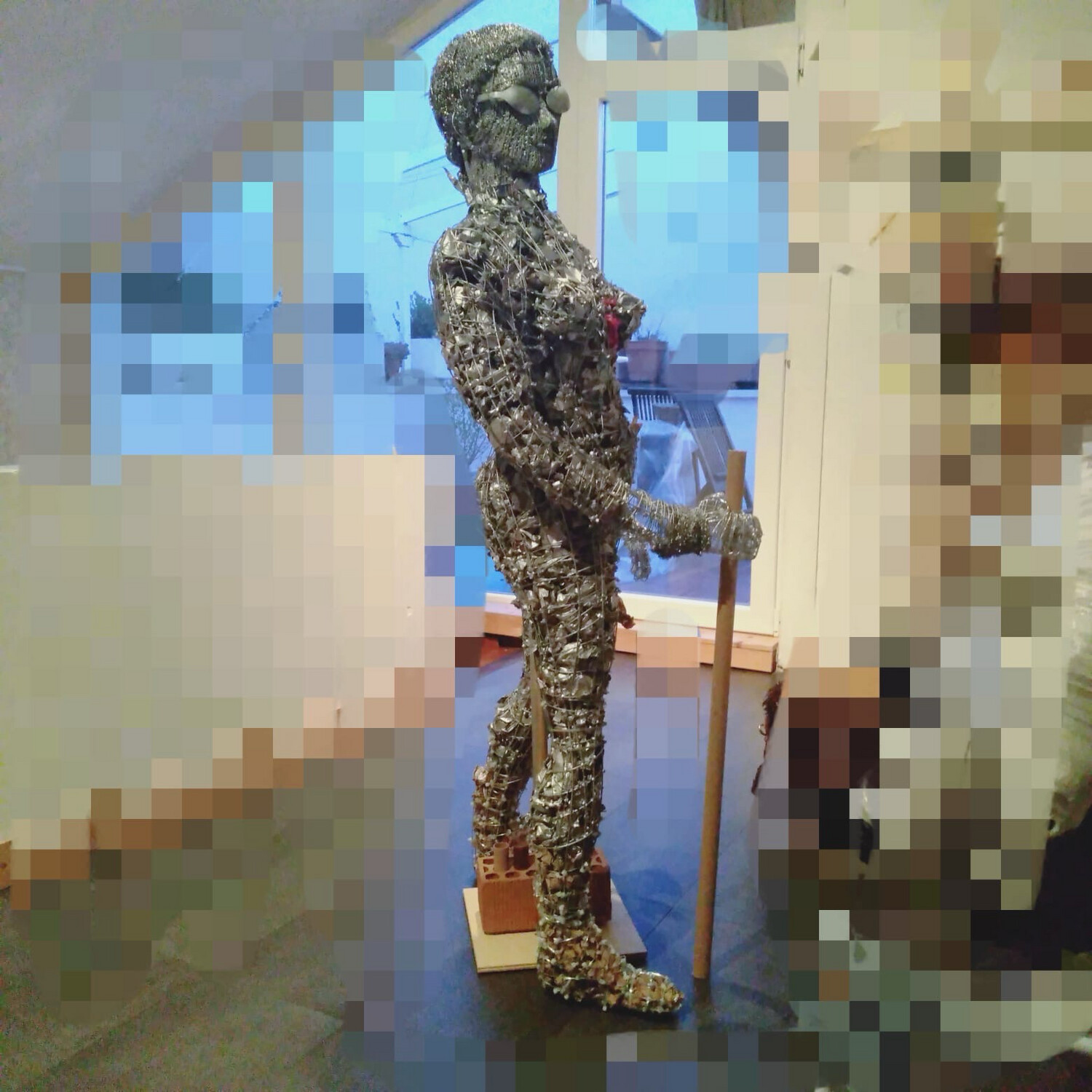 Mujer de plata