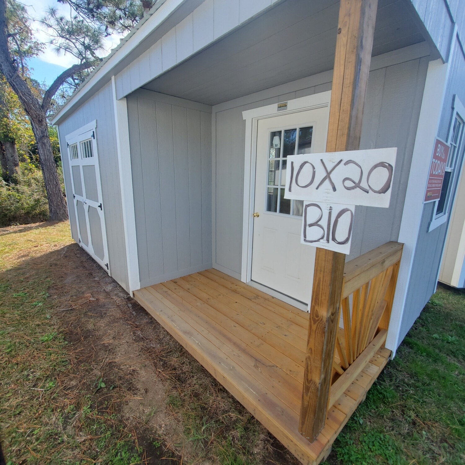 10x20 Utility Shed  - Side Porch