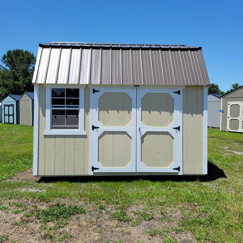 10x12 Lofted Barn-Side Entrance