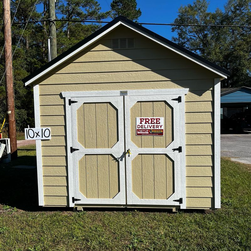 10x10 Utility Shed - Front Entrance