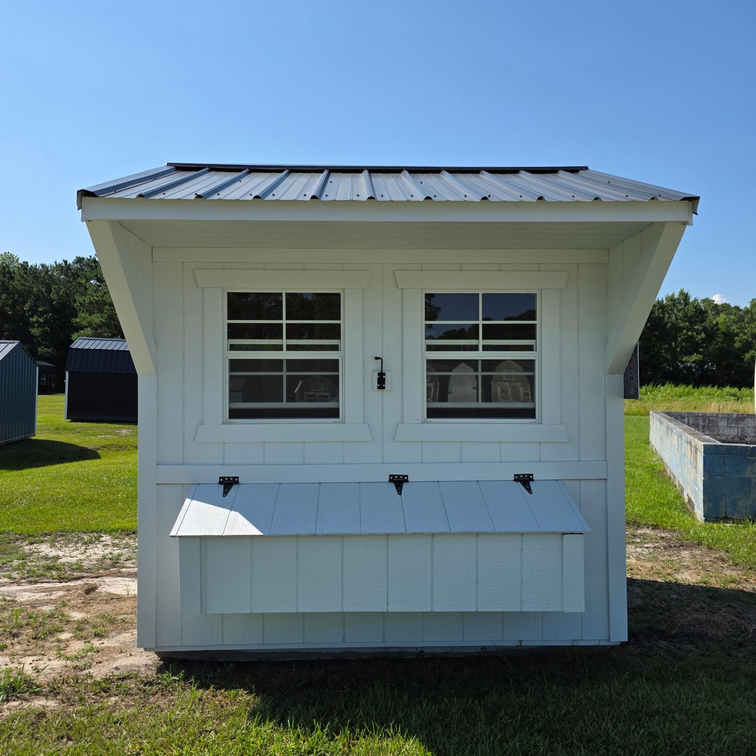 06x08 Chicken Coop