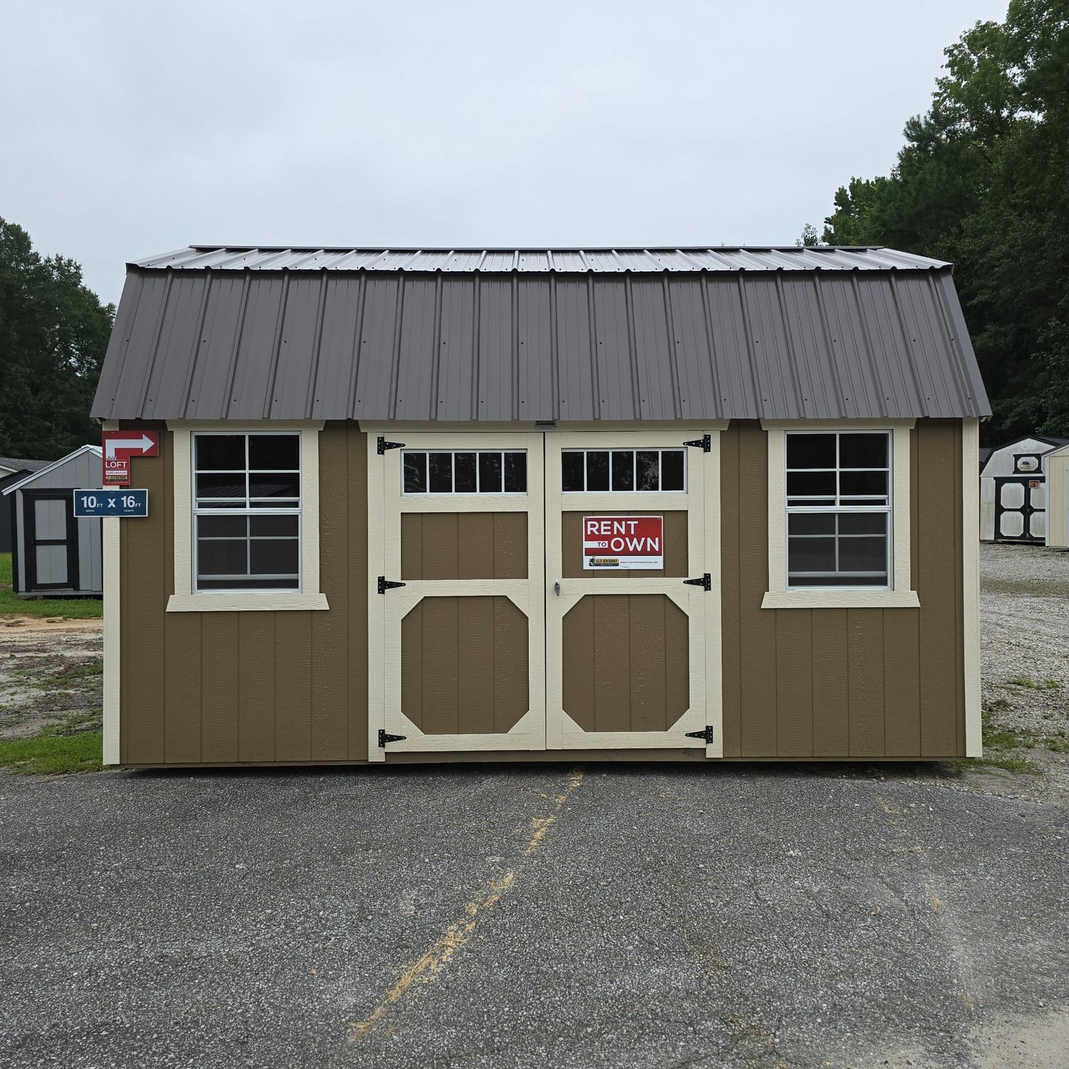 10x16 Lofted Barn-Side Entrance