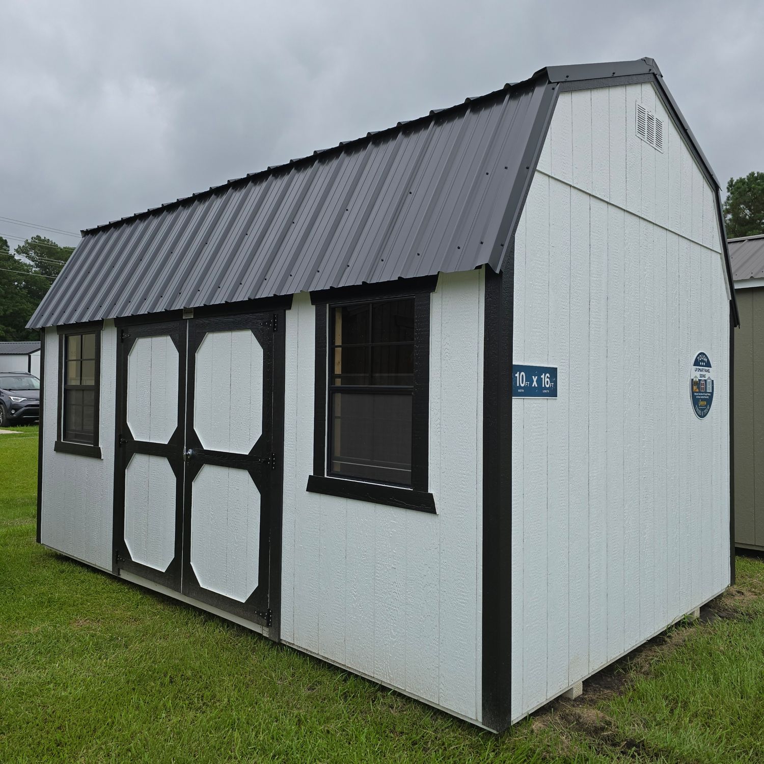 10x16 Lofted Barn-Side Entrance