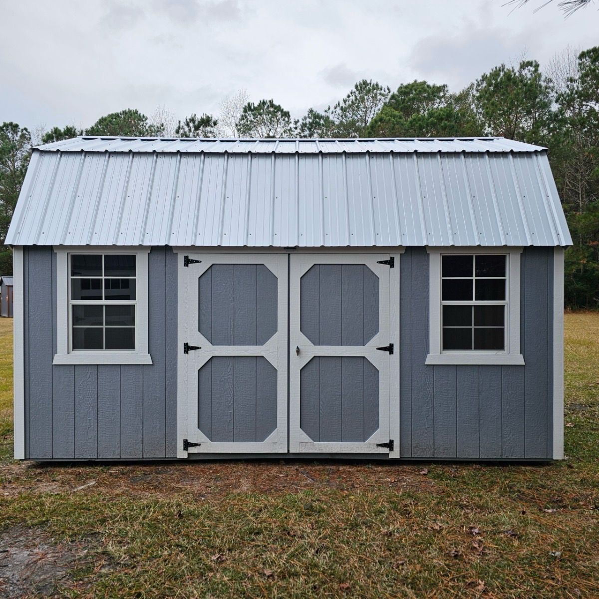 10x16 Lofted Barn - Side Entrance