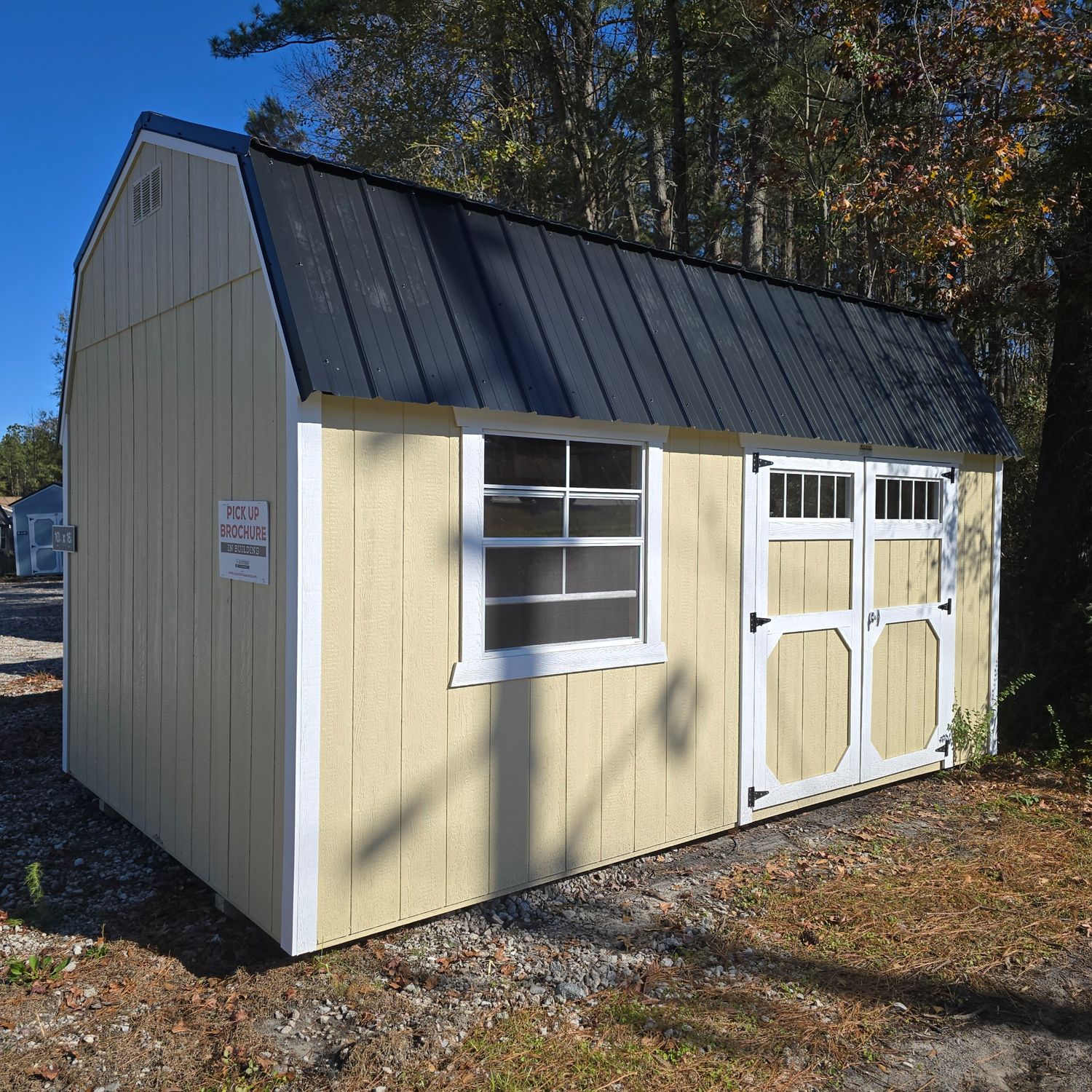 10x16 Lofted Barn-Side Entrance