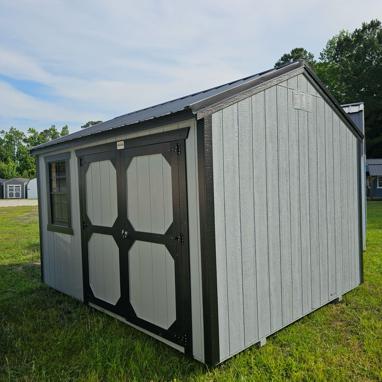 10x12 Utility Shed - Side Entrance