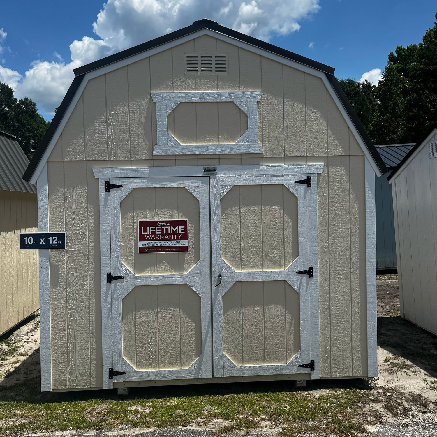 10x12 Lofted Barn - Front Entrance