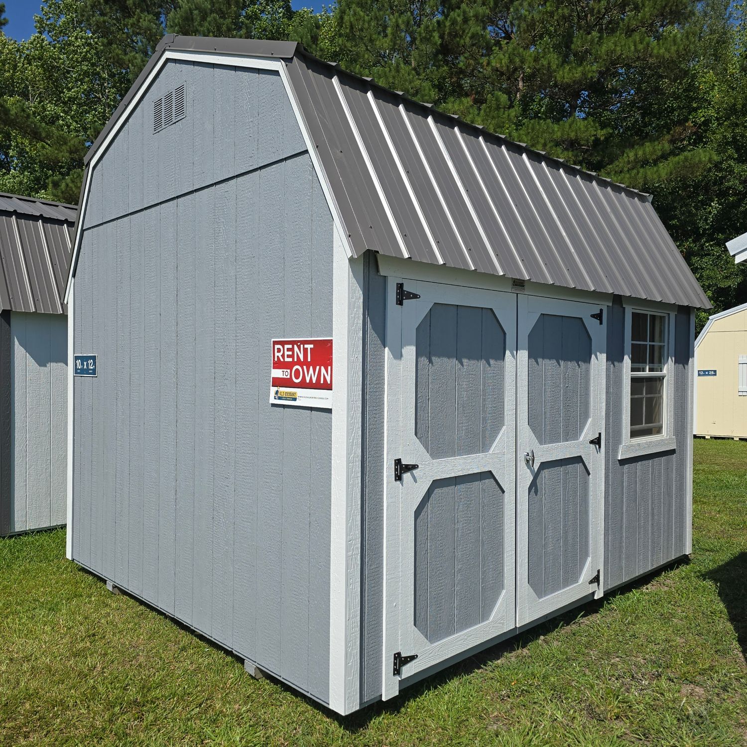 10x12 Lofted Barn-Side Entrance