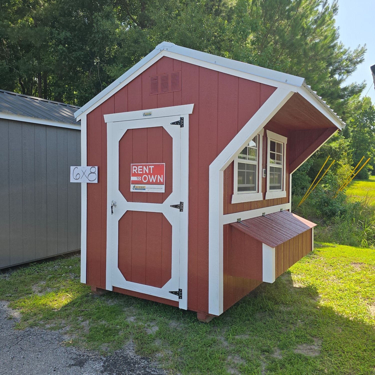 06x08 Chicken Coop